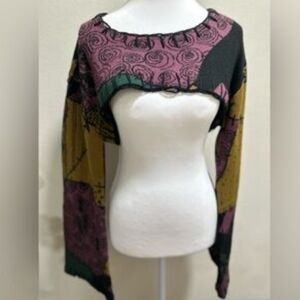 Cropped Patterned Shrug Sweater in Purple and Mustard